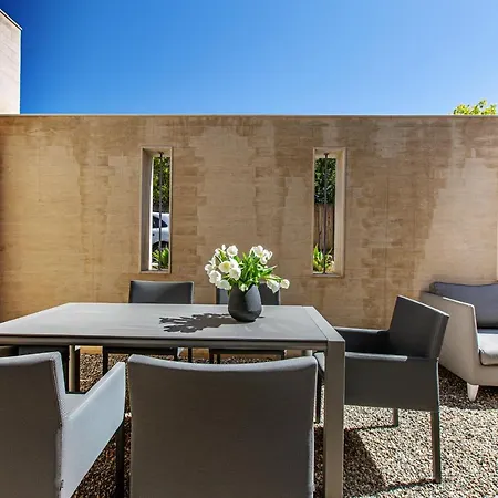 Maison Danube Apartment *